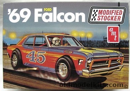 AMT 1/25 69 Ford Falcon (1969 Falcon) Modified Stocker, 30142 plastic model kit